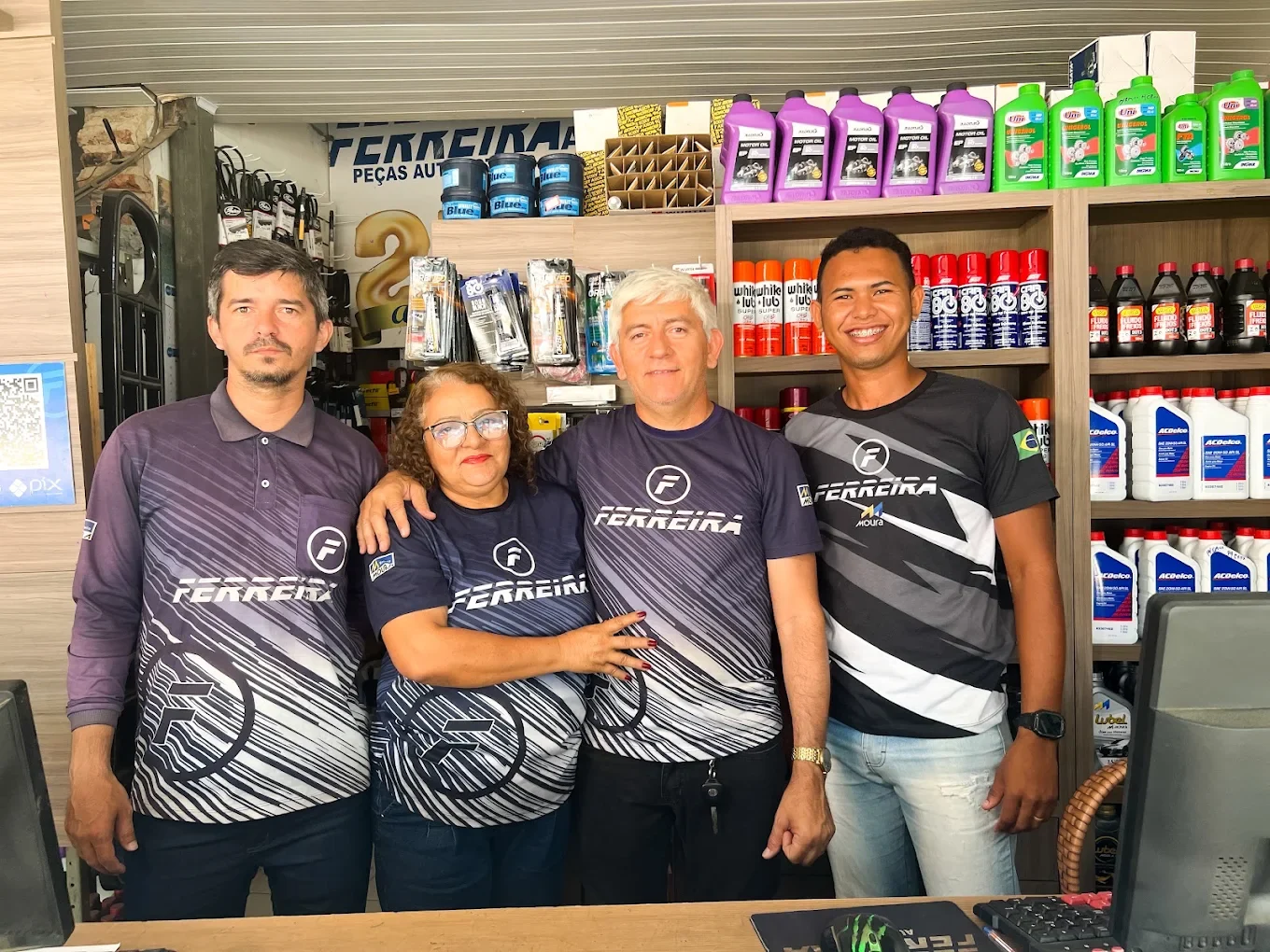 Equipe da Ferreira Auto Peças